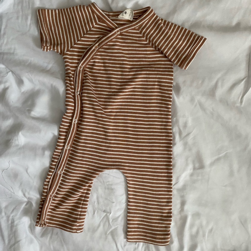 Kate Quinn ribbed romper
